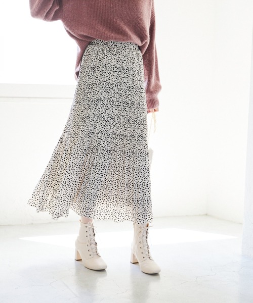 Heather（ヘザー）の「ガラプリーツロングスカート　917865（スカート・レディース・ホワイト系その他/ブラック系その他/ブラック系その他2・FREE）」の2枚目の写真