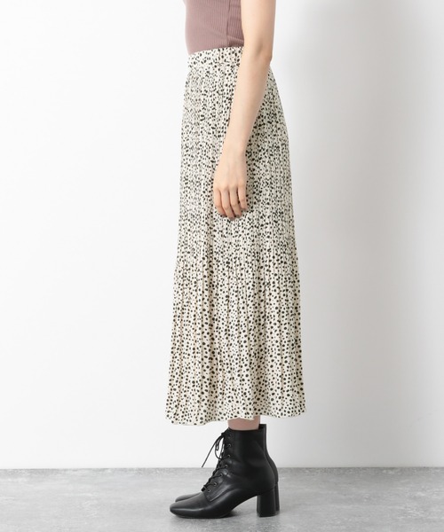 Heather（ヘザー）の「ガラプリーツロングスカート　917865（スカート・レディース・ホワイト系その他/ブラック系その他/ブラック系その他2・FREE）」の14枚目の写真