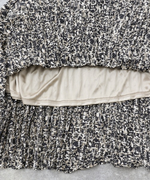 A part by（アパートバイ）の「Pランダムプリーツスカート　 917827（スカート・レディース・ブラック/ベージュ/グリーン/パープル系その他2/ライトブルー・FREE）」の7枚目の写真