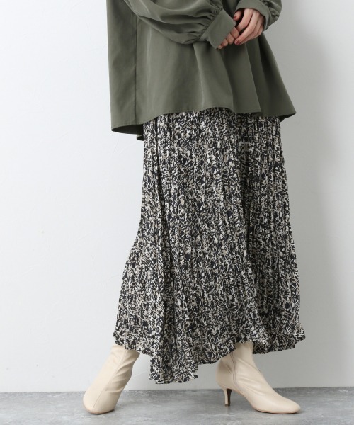 A part by（アパートバイ）の「Pランダムプリーツスカート　 917827（スカート・レディース・ブラック/ベージュ/グリーン/パープル系その他2/ライトブルー・FREE）」の14枚目の写真