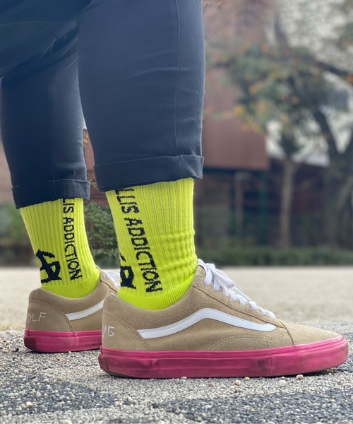 GALLIS ADDICTION（ガリスアディクション）の「GA VERTICAL LOGO SOCKS（ソックス/靴下・メンズ・ホワイト/ブラック/イエロー/オレンジ/ブラック系その他2/ホワイト系その他2・FREE）」の5枚目の写真