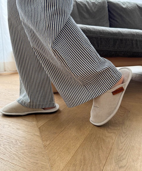 CANAL JEAN(キャナルジーン)の「DULTON CORDUROY SLIPPERS EV コーデュロイスリッパ(WOMEN)/T20-0224S(ルームシューズ/スリッパ・レディース・グレー/グリーン/イエロー系その他/ベージュ/ターコイズブルー/キャメル・ONE SIZE)」の7枚目の写真