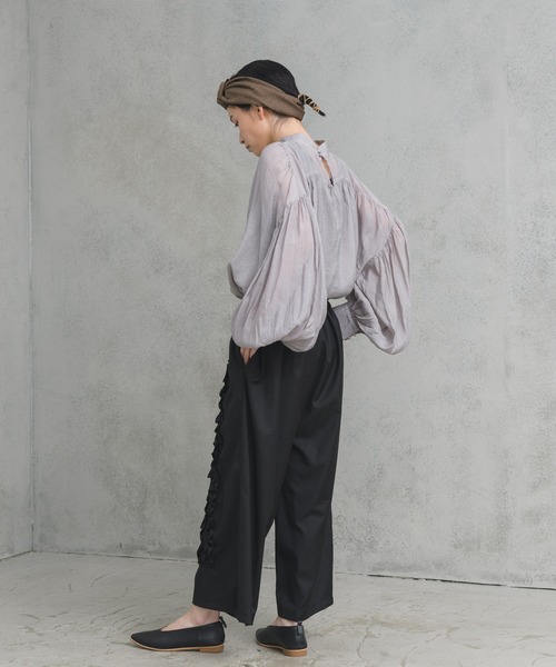 manana suerte(マニャーナスエルテ)の「センターフリルワイドパンツ(その他パンツ・レディース・ブラック/ベージュ・FREE)」の4枚目の写真