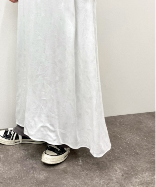 apres jour mignon（アプレジュールミニョン）の「ジャガードクロスキャミワンピース【ZOZOTOWN限定アイテム】（ワンピース・レディース・ブラック/オフホワイト/グリーン系その他/ダークブルー・X-LARGE/フリー）」の14枚目の写真