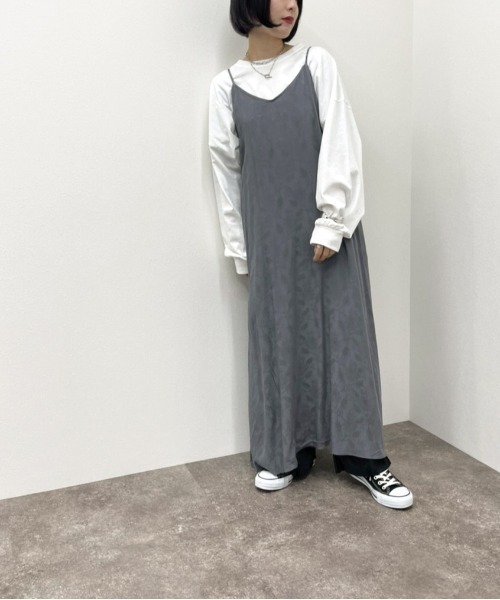 apres jour mignon（アプレジュールミニョン）の「ジャガードクロスキャミワンピース【ZOZOTOWN限定アイテム】（ワンピース・レディース・ブラック/オフホワイト/グリーン系その他/ダークブルー・X-LARGE/フリー）」の21枚目の写真