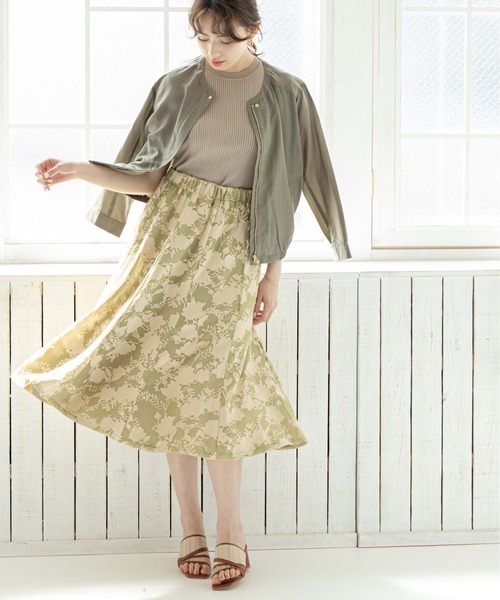 12Twelve Agenda（トゥエルブ　アジェンダ）の「無地×花柄リバーシブルマーメイドスカート（スカート・レディース・ブラック/オフホワイト/グリーン・M）」の13枚目の写真