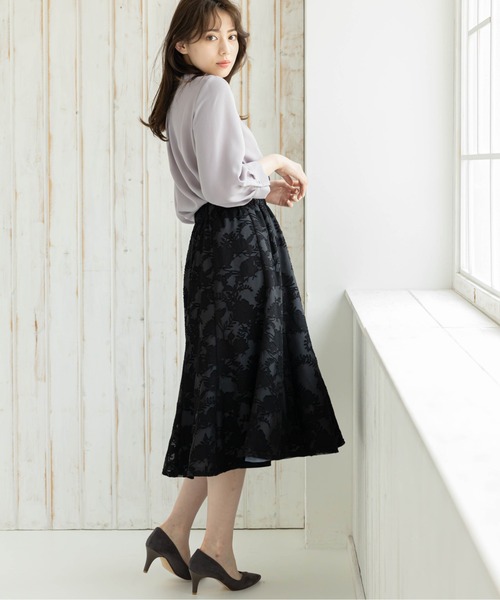 12Twelve Agenda（トゥエルブ　アジェンダ）の「無地×花柄リバーシブルマーメイドスカート（スカート・レディース・ブラック/オフホワイト/グリーン・M）」の10枚目の写真