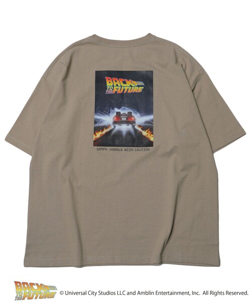 FREAK'S STORE（フリークスストア）の「WEB限定 BACK TO THE FUTURE/バック・トゥ・ザ・フューチャー 別注 バックプリントTシャツ/ビッグシルエット（Tシャツ/カットソー・メンズ・ホワイト/ベージュ/ブラック/サックスブルー・SMALL/LARGE/MEDIUM）」の13枚目の写真