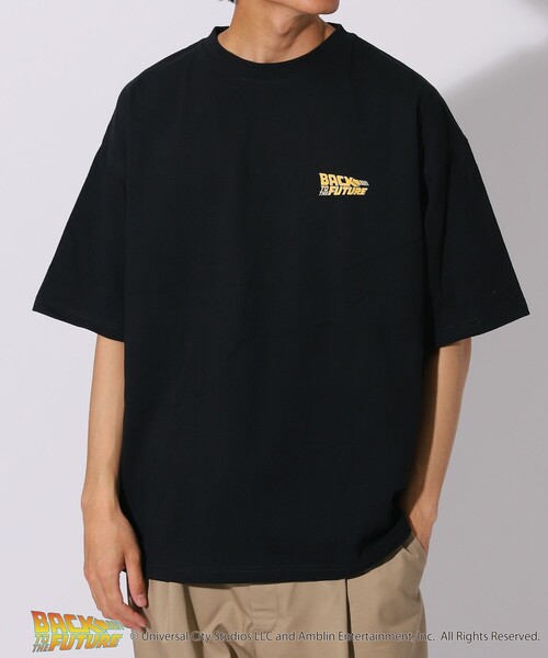 FREAK'S STORE（フリークスストア）の「WEB限定 BACK TO THE FUTURE/バック・トゥ・ザ・フューチャー 別注 バックプリントTシャツ/ビッグシルエット（Tシャツ/カットソー・メンズ・ホワイト/ベージュ/ブラック/サックスブルー・SMALL/LARGE/MEDIUM）」の18枚目の写真