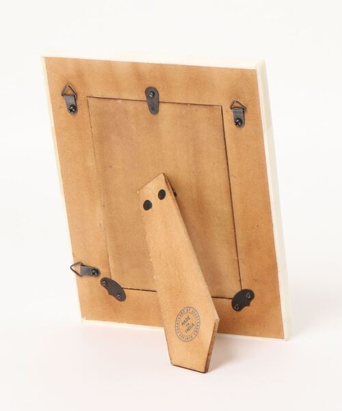 MONIQUE CHARTLAND by GOODY GRAMS（モニークチャートランドバイグッディグラムス）の「PHOTO FRAME-AGHOR（フォトフレーム・レディース・ホワイト・FREE）」の4枚目の写真