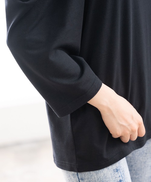 Newlyme(ニューリーミー)の「オーバーサイズキャミTシャツ(Tシャツ/カットソー・レディース・ホワイト/オレンジ/ブラック×ホワイト/グリーン/ブラック/ブルー・MEDIUM/X-LARGE/LARGE)」の12枚目の写真