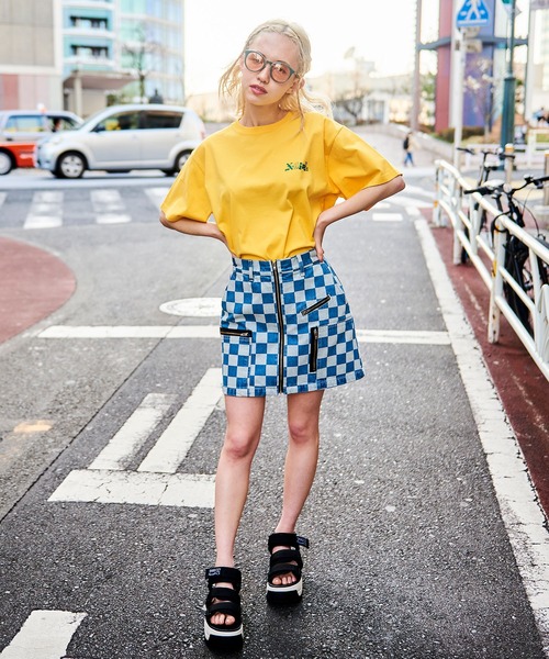 X-girl（エックスガール）の「SUNFLOWER LOGO S/S TEE（Tシャツ/カットソー・レディース・ホワイト/イエロー/グリーン/ブラック・M/XL/L/S）」の14枚目の写真