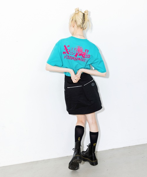 X-girl（エックスガール）の「SUNFLOWER LOGO S/S TEE（Tシャツ/カットソー・レディース・ホワイト/イエロー/グリーン/ブラック・M/XL/L/S）」の11枚目の写真