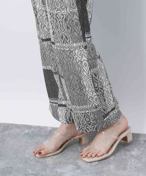 A part by（アパートバイ）の「Poエスニックプリントイージーパンツ　954030（その他パンツ・レディース・グレー/ブラウン系その他2・FREE）」の14枚目の写真
