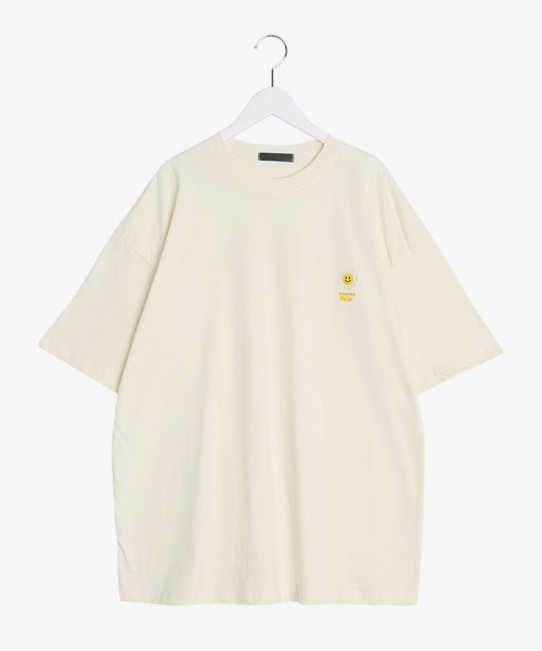 SONA(ソナ)の「SONYUNARA デイジー刺繍ポイント半袖Tシャツ(Tシャツ/カットソー・レディース・ブラック/ブルー/ミント/クリーム・FREE)」の11枚目の写真