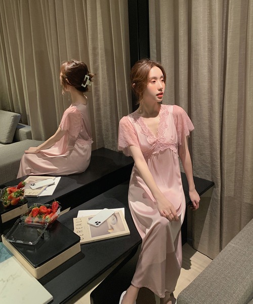 Jasmine Grandiflorum（ジャスミングランディフローラム）の「ロング丈ワンピースルームウェアランジェリー　ベビードール（ルームワンピース・レディース・ピンク/モカ/ワイン・MEDIUM/LARGE）」の16枚目の写真