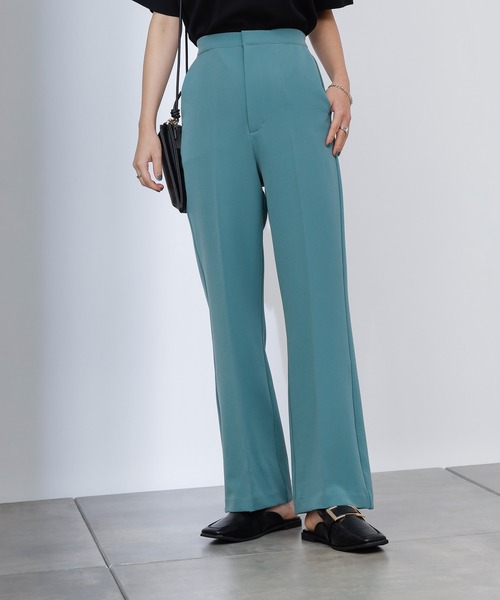 COLONY 2139(コロニートゥーワンスリーナイン)の「ストレッチイージーケアパンツ(フレア)(その他パンツ・レディース・ブラック/パープル/グリーン・SMALL/MEDIUM/LARGE)」の21枚目の写真