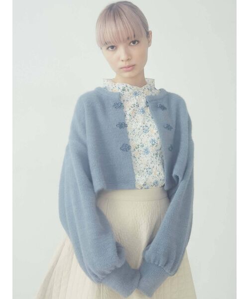 merry jenny(メリージェニー)の「fluffyチャイナニットソーカーディガン(カーディガン/ボレロ・レディース・ピンク/ブルー・FREE)」の3枚目の写真