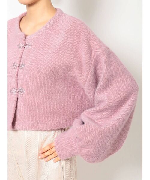 merry jenny(メリージェニー)の「fluffyチャイナニットソーカーディガン(カーディガン/ボレロ・レディース・ピンク/ブルー・FREE)」の8枚目の写真