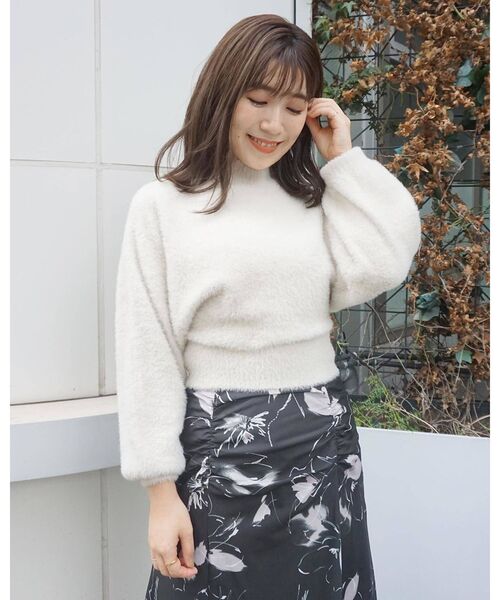 MERCURYDUO（マーキュリーデュオ）の「ハイネックミニシャギーニット（ニット/セーター・レディース・ブラウン/ライム/ブルー/アイボリー/ラベンダー・FREE）」の17枚目の写真