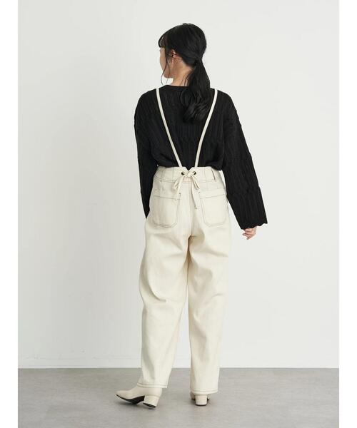 earth music&ecology（アースミュージックアンドエコロジー）の「【WEB限定】スカラップアイレットニットプルオーバー（ニット/セーター・レディース・ブラック/ダークブラウン/アイボリー/ライトベージュ・FREE）」の13枚目の写真