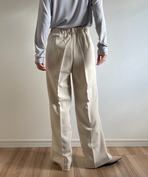 wee9s（ウィークス）の「high waist tuck wide pants / ハイウエストゴム入りタックワイドパンツ（スラックス・レディース・チャコールグレー/ブラック/ブラウン/ピンク/アイボリー・FREE）」の14枚目の写真