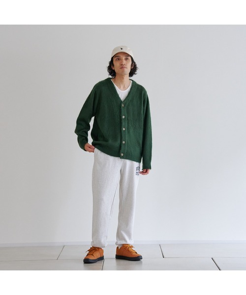 CPCM(シーピーシーエム)の「カラーニットBIGカーディガン(カーディガン/ボレロ・メンズ・チャコールグレー/マスタード/グリーン/サックスブルー/ベージュ・FREE)」の14枚目の写真