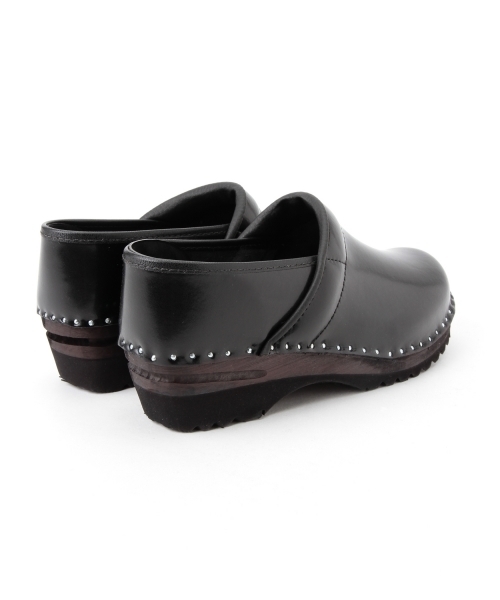 BEAMS BOY(ビームスボーイ)の「●NEEDLES WOMEN / Troentorp Crogs(サンダル・レディース・ブラック・37/38)」の15枚目の写真