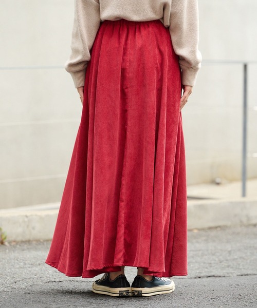 BONbazaar（ボンバザール）の「コーデュロイフレアスカート（スカート・レディース・パープル/アイボリー/グレー/レッド・FREE）」の7枚目の写真