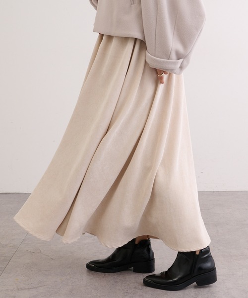 BONbazaar（ボンバザール）の「コーデュロイフレアスカート（スカート・レディース・パープル/アイボリー/グレー/レッド・FREE）」の19枚目の写真