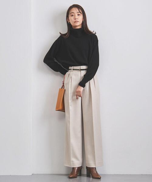 UNITED ARROWS（ユナイテッドアローズ）の「＜UNITED ARROWS＞Aライン オフタートルネック ニット B（ニット/セーター・レディース・ブラック/オフホワイト/モカ/ケリー・フリー）」の6枚目の写真