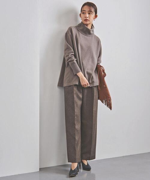 UNITED ARROWS（ユナイテッドアローズ）の「＜UNITED ARROWS＞Aライン オフタートルネック ニット B（ニット/セーター・レディース・ブラック/オフホワイト/モカ/ケリー・フリー）」の8枚目の写真