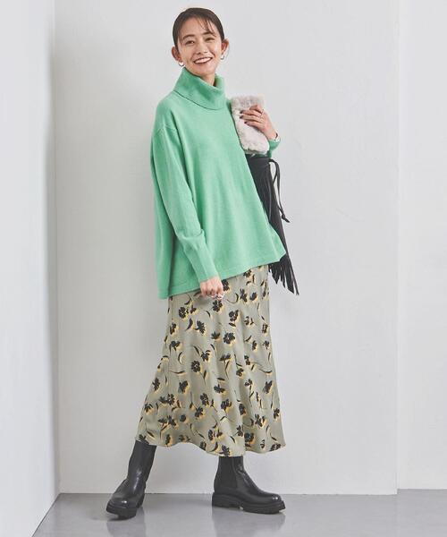 UNITED ARROWS（ユナイテッドアローズ）の「＜UNITED ARROWS＞Aライン オフタートルネック ニット B（ニット/セーター・レディース・ブラック/オフホワイト/モカ/ケリー・フリー）」の20枚目の写真