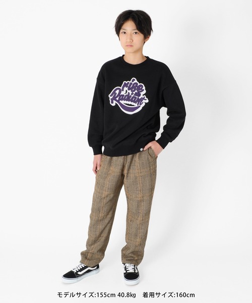 GLAZOS(グラソス)の「裏起毛・ドロップショルダーグラフィカルロゴトレーナー(スウェット・キッズ・ホワイト/ブラック/エンジ/グレー/イエロー/グリーン・130cm/140cm/150cm/160cm/170cm)」の13枚目の写真