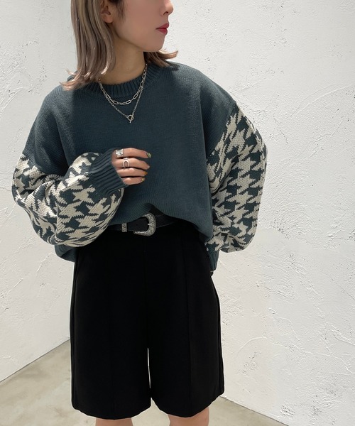 apres jour mignon（アプレジュールミニョン）の「袖チドリ柄ニット【ZOZOTOWN限定アイテム】（ニット/セーター・レディース・ライトベージュ/ダークブルー/ブラック・X-LARGE/フリー）」の3枚目の写真