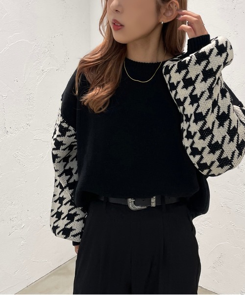 apres jour mignon（アプレジュールミニョン）の「袖チドリ柄ニット【ZOZOTOWN限定アイテム】（ニット/セーター・レディース・ライトベージュ/ダークブルー/ブラック・X-LARGE/フリー）」の6枚目の写真