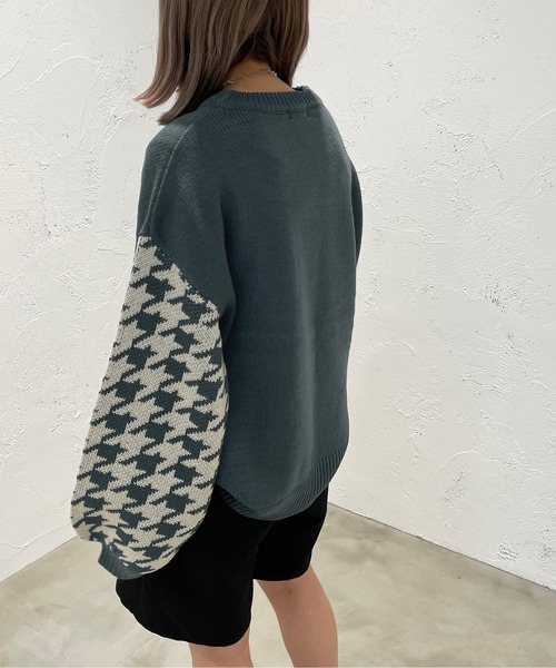 apres jour mignon（アプレジュールミニョン）の「袖チドリ柄ニット【ZOZOTOWN限定アイテム】（ニット/セーター・レディース・ライトベージュ/ダークブルー/ブラック・X-LARGE/フリー）」の20枚目の写真