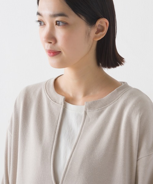 OMNES（オムネス）の「裏毛深Vネックオーバーサイズチュニックアンサンブル（アンサンブル・レディース・ブラック/ベージュ/ミント/グレイッシュベージュ・FREE）」の16枚目の写真