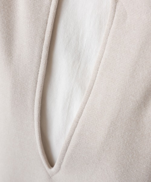 OMNES（オムネス）の「裏毛深Vネックオーバーサイズチュニックアンサンブル（アンサンブル・レディース・ブラック/ベージュ/ミント/グレイッシュベージュ・FREE）」の13枚目の写真