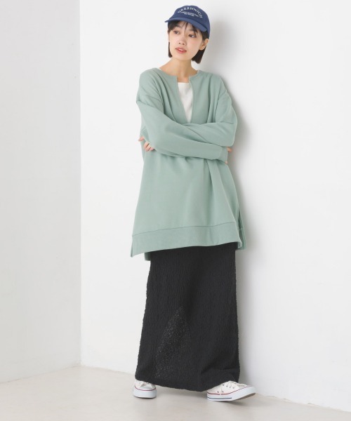 OMNES（オムネス）の「裏毛深Vネックオーバーサイズチュニックアンサンブル（アンサンブル・レディース・ブラック/ベージュ/ミント/グレイッシュベージュ・FREE）」の22枚目の写真