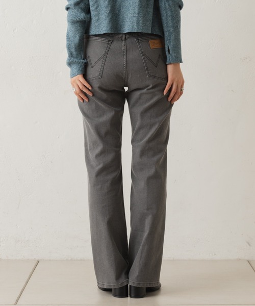 Wrangler(ラングラー)の「【Wrangler】別注FLAREPANTS(デニムパンツ・レディース・ブラック/グレー/アイボリー・S/XS/M)」の10枚目の写真
