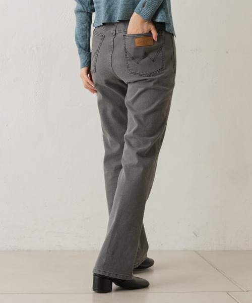 Wrangler(ラングラー)の「【Wrangler】別注FLAREPANTS(デニムパンツ・レディース・ブラック/グレー/アイボリー・S/XS/M)」の15枚目の写真