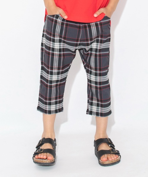BRANSHES(ブランシェス)の「【プレミアムストレッチ】クロップドカラーパンツ(その他パンツ・キッズ・ブラック/ネイビー/グレー・90/100/110/120/130/140/150)」の3枚目の写真