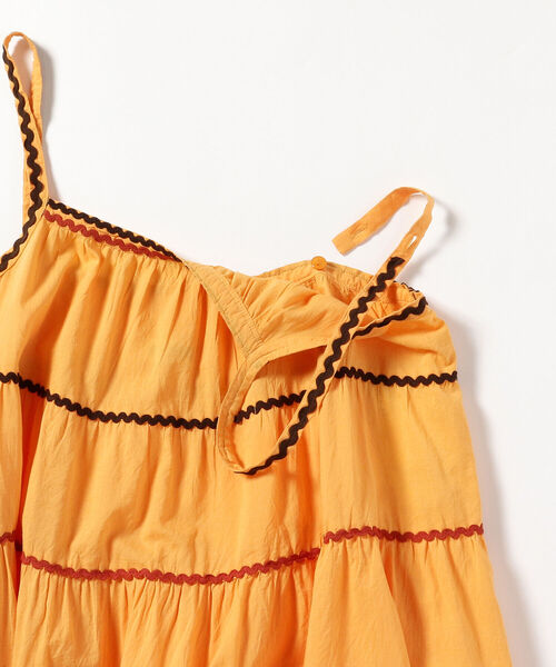 BEAMS BOY(ビームスボーイ)の「trepied × BEAMS BOY / 別注 テープ キャミソール ドレス(ワンピース・レディース・オフホワイト/オレンジ・ONE SIZE)」の20枚目の写真