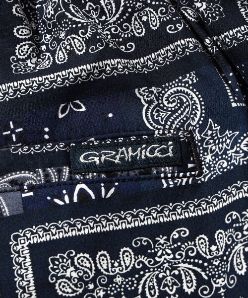 BEAMS(ビームス)の「GRAMICCI × BEAMS / 別注 Bandana Short Pants(その他パンツ・メンズ・ブラック/ネイビー・SMALL/MEDIUM/X-LARGE/LARGE)」の19枚目の写真
