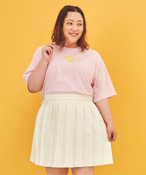 PUNYUS（プニュズ）の「ワンポイントロゴＴシャツ（Tシャツ/カットソー・レディース・ブルー/ホワイト/ライトピンク/ブラック・3/2/1/4）」の22枚目の写真