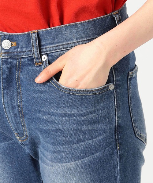 Grand PARK(グランドパーク)の「ボーイフレンド デニムパンツ(デニムパンツ・レディース・ブルー/ネイビー/ホワイト・SMALL/MEDIUM/LARGE)」の9枚目の写真