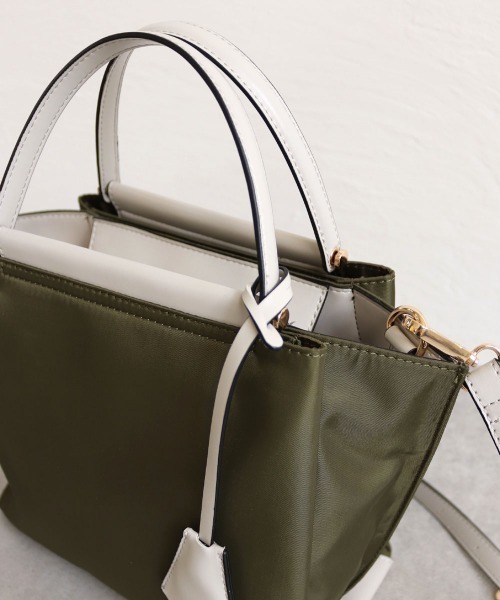 MIAN （ミアン）の「LILY / 軽量2wayハンドバッグ（ハンドバッグ・レディース・ブラック/モカ/ベージュ/カーキ/グレイッシュベージュ・FREE）」の17枚目の写真