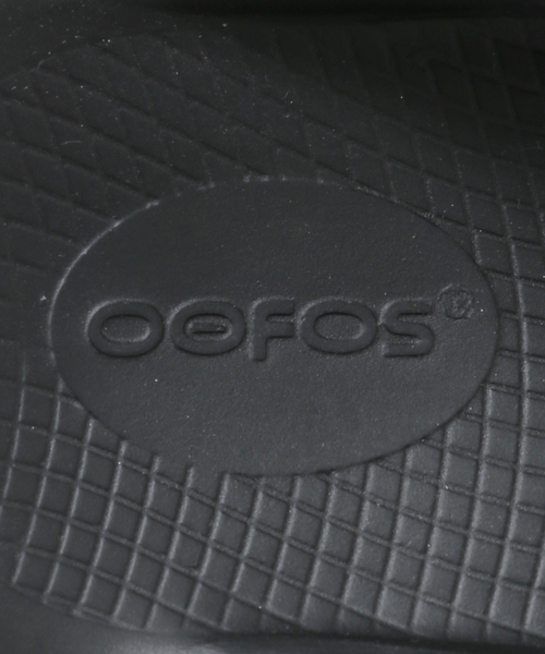 OOFOS(ウーフォス)の「別注【OOFOS/ウーフォス】Ooriginal SMU:サンダル(サンダル・レディース・ホワイト/ブラック・23cm/24cm/25cm/22cm)」の17枚目の写真