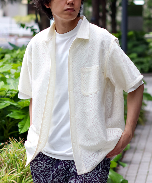 B.C STOCK（ベーセーストック）の「ETHNIC LACE SHIRTS（シャツ/ブラウス・メンズ・ホワイト/ブラック/グリーン・MEDIUM/LARGE）」の2枚目の写真